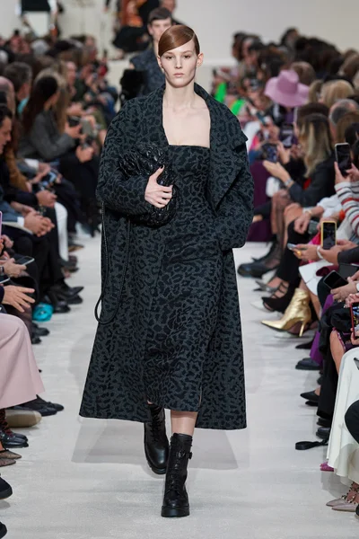 Look 66